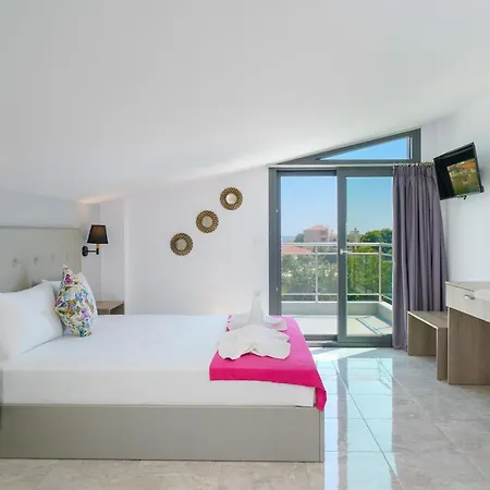 酒店 Eridon 利迈纳里亚