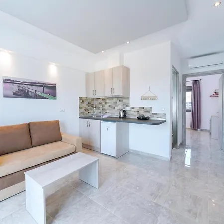 酒店 Eridon 利迈纳里亚